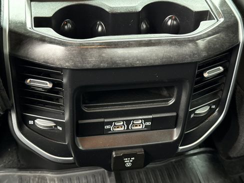 Used 2021 RAM 2500 Big Horn w/ Level 2 Equipment Group image 16