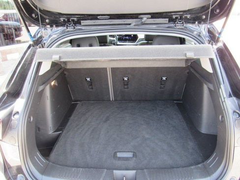Used 2024 Chevrolet Trax ACTIV w/ Sunroof Package FWD image 31