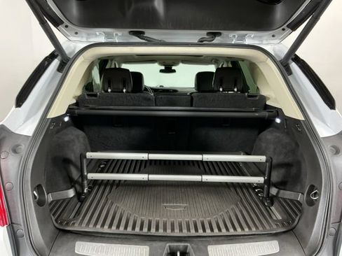 Used 2019 Cadillac XT5 Premium Luxury w/ LPO, Black Ice Package AWD/4WD image 28
