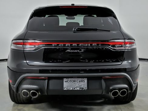 Used 2023 Porsche Macan S AWD/4WD image 11
