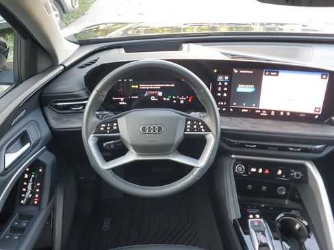 Certified 2025 Audi Q5 Premium Plus w/ Premium Plus AWD/4WD image 20