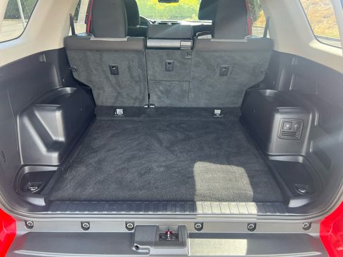 Certified 2020 Toyota 4Runner SR5 RWD image 11