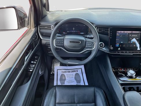 Certified 2023 Jeep Wagoneer 4WD w/ Premium Group I image 24