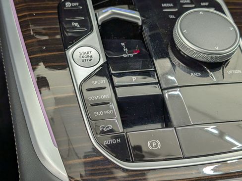 Certified 2025 BMW X5 xDrive40i w/ Climate Comfort Package image 26