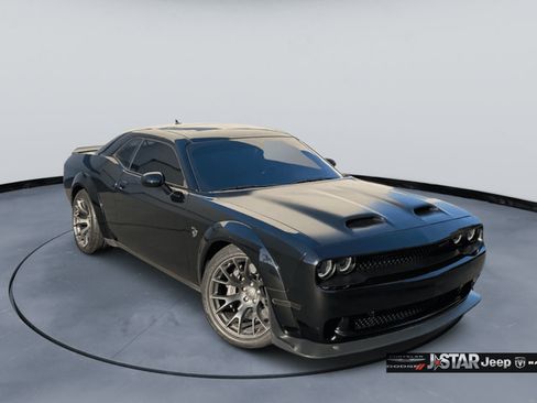 Used 2021 Dodge Challenger SRT Hellcat Redeye RWD image 3