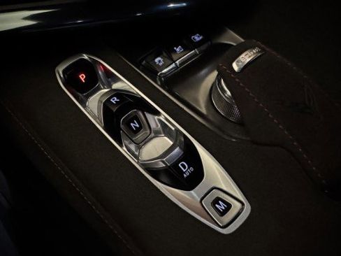 Used 2024 Chevrolet Corvette Stingray Premium Cpe w/ Z51 Performance Package image 7