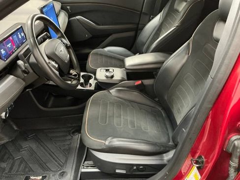 Used 2022 Ford Mustang Mach-E GT AWD/4WD image 13