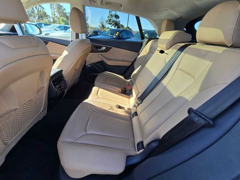 Used 2021 Audi Q8 Prestige w/ Prestige Package image 20