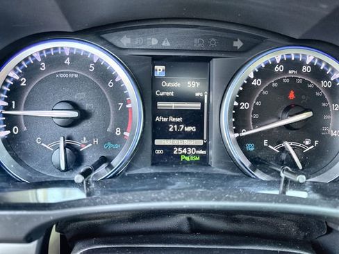 Used 2019 Toyota Highlander Limited Platinum image 24