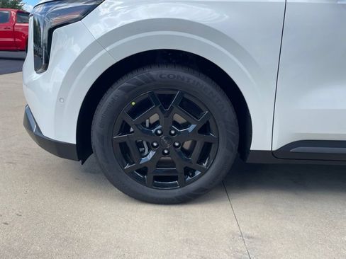 New 2027 Kia Carnival SX Prestige FWD image 18