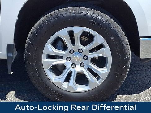 Used 2023 Chevrolet Silverado 1500 LTZ AWD/4WD image 29