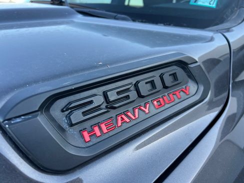 Used 2021 RAM 2500 Laramie w/ Night Edition AWD/4WD image 10