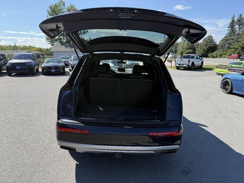 Used 2017 Audi Q7 3.0T Premium Plus w/ Premium Plus Package AWD/4WD image 16