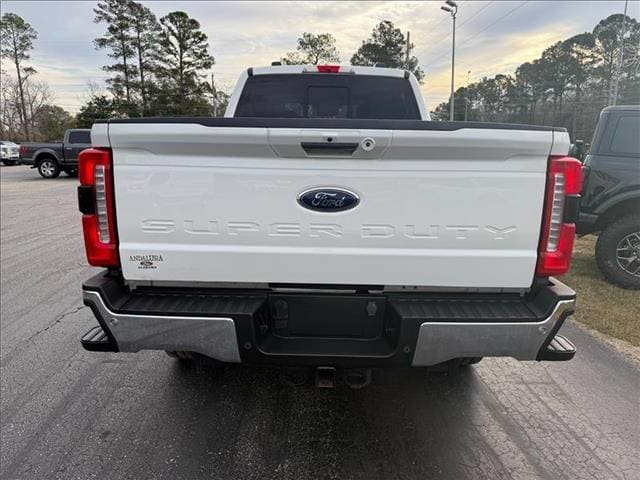 Used 2023 Ford F350 Lariat w/ Chrome Package AWD/4WD image 4