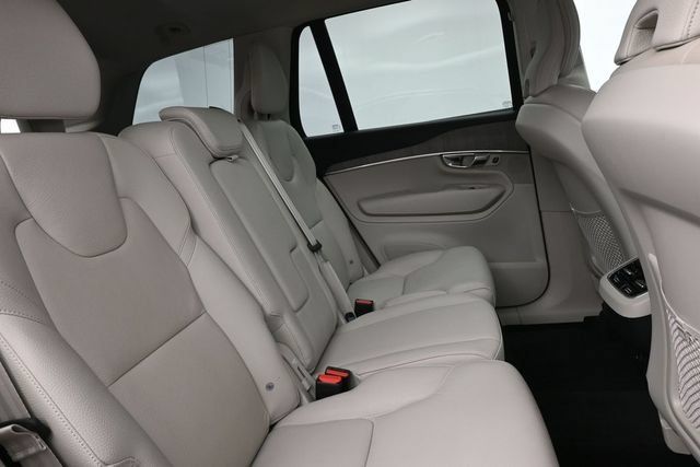 Used 2023 Volvo XC90 B6 Core w/ Protection Package Premier AWD/4WD image 30
