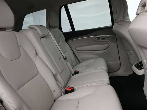 Used 2023 Volvo XC90 B6 Core w/ Protection Package Premier AWD/4WD image 30