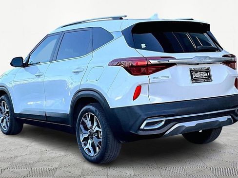 Used 2023 Kia Seltos EX image 6