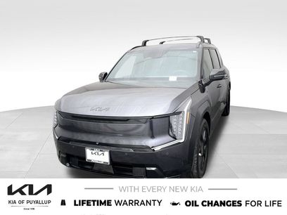 New 2026 Kia EV9 Land w/ Nightfall Edition Package