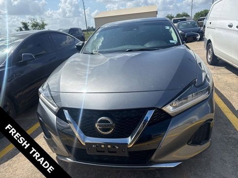 Used 2021 Nissan Maxima 3.5 SV w/ Floor Mat Group image 2