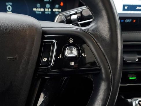 Used 2023 Lincoln Corsair Reserve w/ Equipment Group 201A image 20