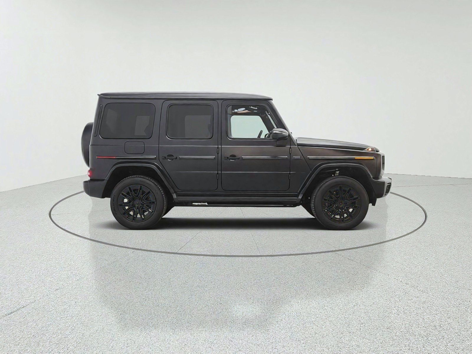 New 2027 Mercedes-Benz G 580 e image 4