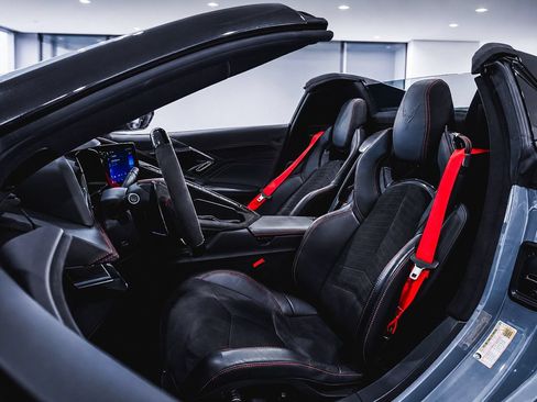 Used 2024 Chevrolet Corvette E-Ray w/ Stealth Interior Trim Package AWD/4WD image 20