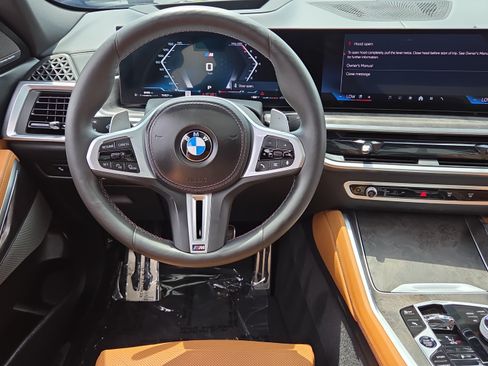 Used 2025 BMW X6 M60i AWD/4WD image 12