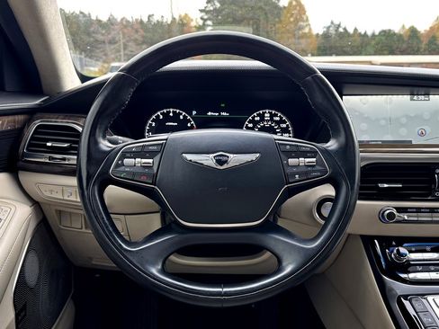 Used 2018 Genesis G90 5.0 Ultimate image 14