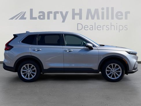 Used 2024 Honda CR-V EX-L image 6
