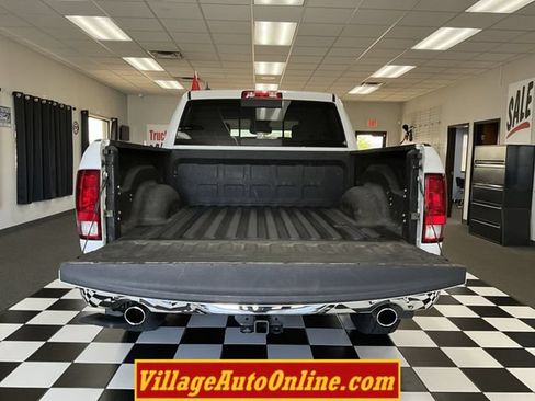 Used 2017 RAM 1500 Big Horn AWD/4WD image 29