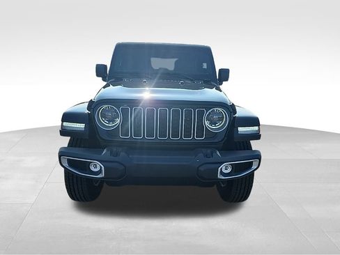 New 2026 Jeep Wrangler Sahara image 5