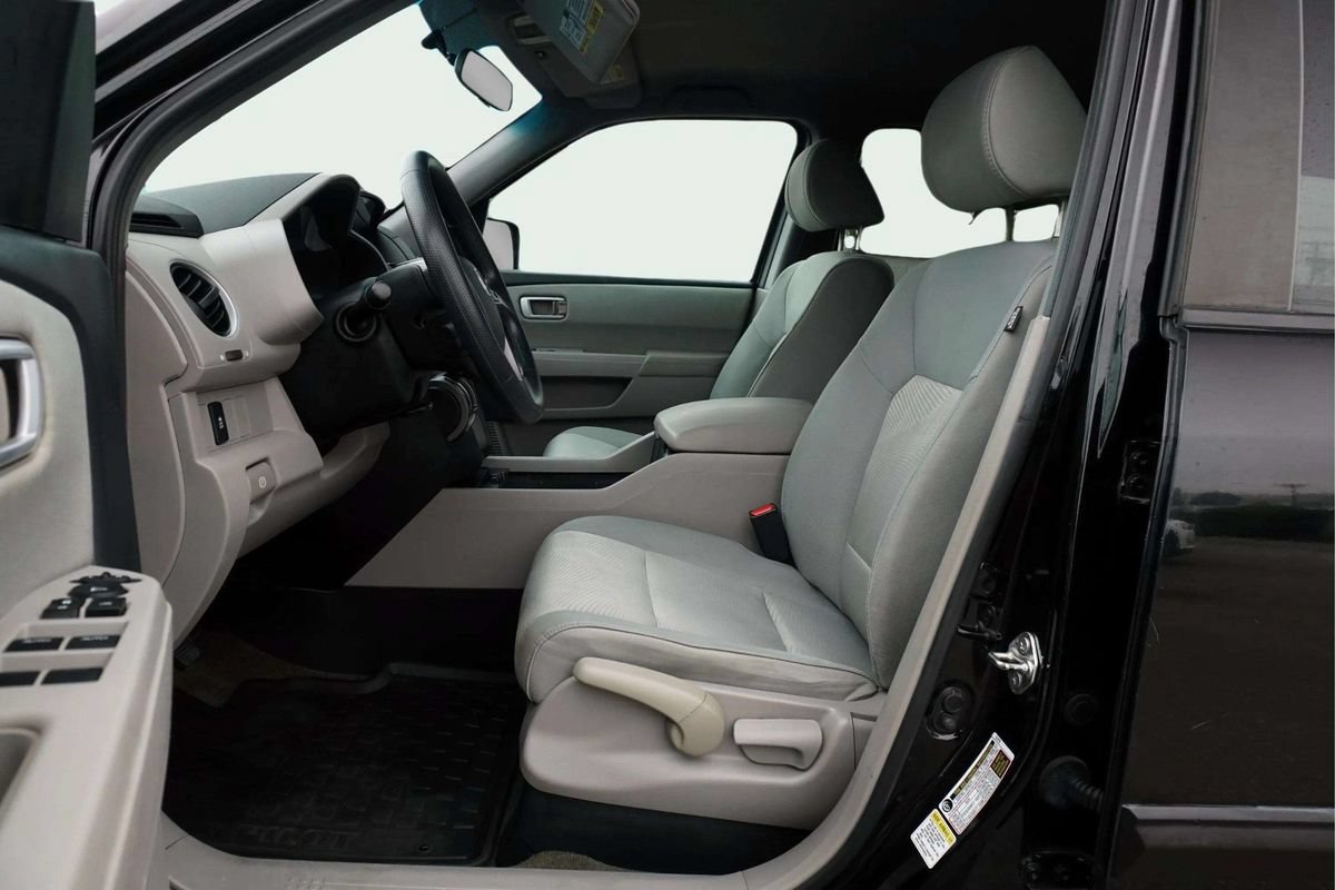 Used 2015 Honda Pilot LX image 15
