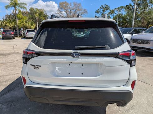 New 2026 Subaru Forester Premium image 5