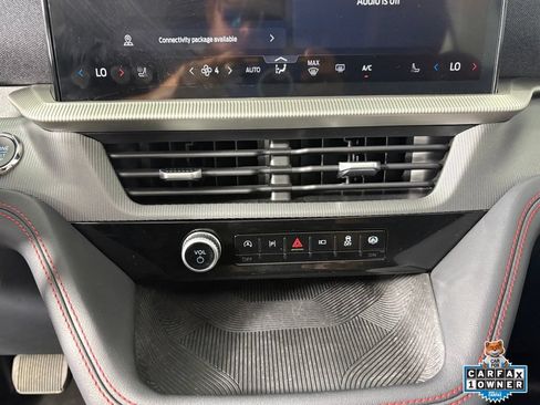 Certified 2025 Ford Explorer ST-Line AWD/4WD image 22