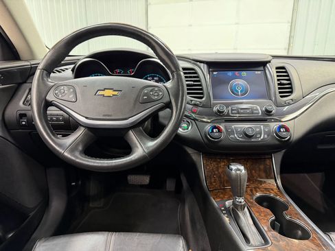 Used 2014 Chevrolet Impala LTZ image 18