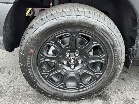 New 2025 Ford Bronco Sport Badlands image 48