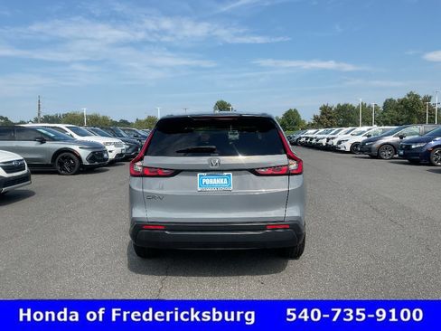 Certified 2025 Honda CR-V LX image 5