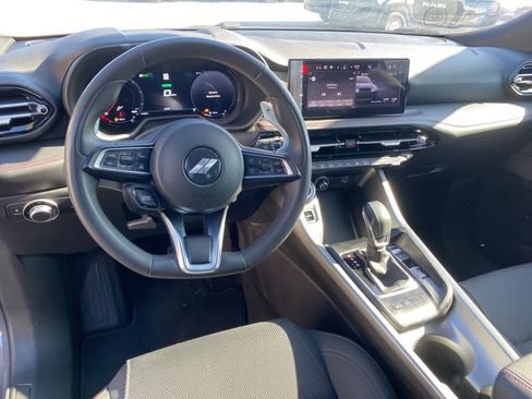 Used 2024 Dodge Hornet R/T w/ R/T Blacktop Package image 10