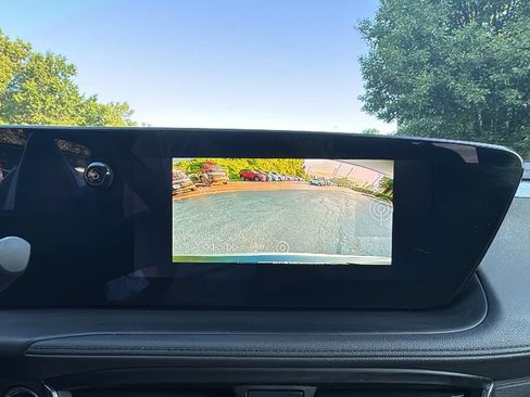 Used 2025 Buick Encore GX Preferred AWD/4WD image 21