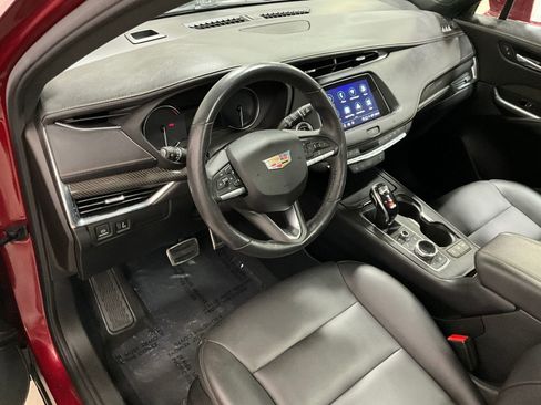 Used 2021 Cadillac XT4 Sport AWD/4WD image 14