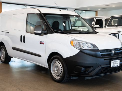 Used 2017 RAM ProMaster City Tradesman w/ Rear Back-up Camera Group FWD image 3