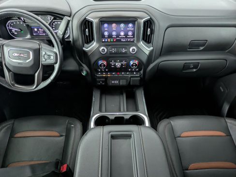 Used 2021 GMC Sierra 1500 AT4 w/ AT4 Premium Package AWD/4WD image 9