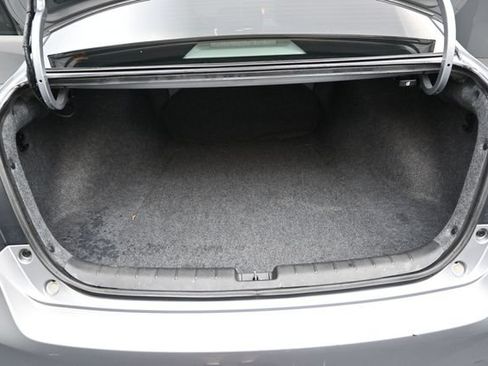 Used 2017 Honda Accord LX image 23