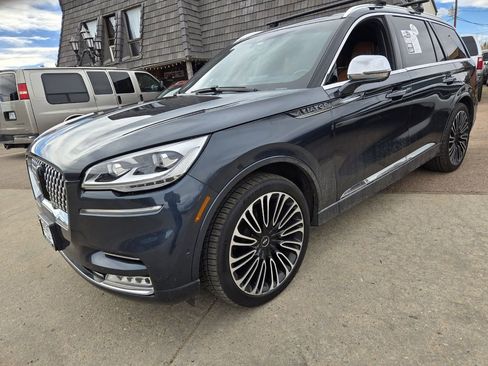 Used 2020 Lincoln Aviator Black Label w/ Class IV Trailer Tow Package image 4