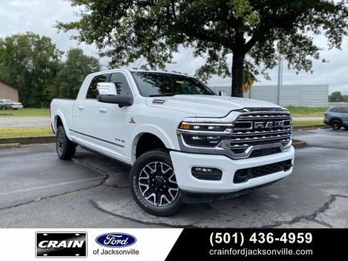 Used 2025 RAM 2500 Limited AWD/4WD image 1
