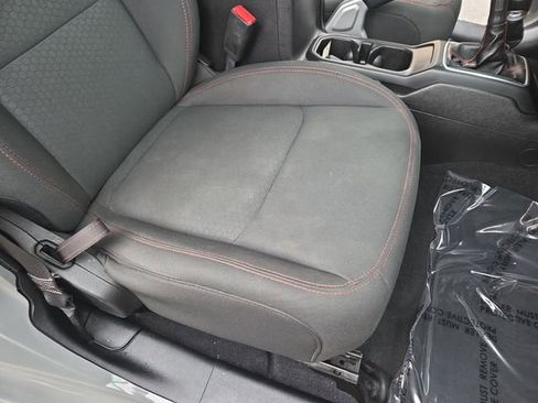 Used 2018 Jeep Wrangler Unlimited Rubicon w/ Safety Group image 29