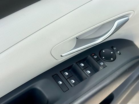 New 2026 Hyundai Tucson SE image 17