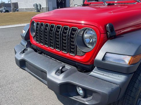 New 2026 Jeep Wrangler Sport AWD/4WD image 11
