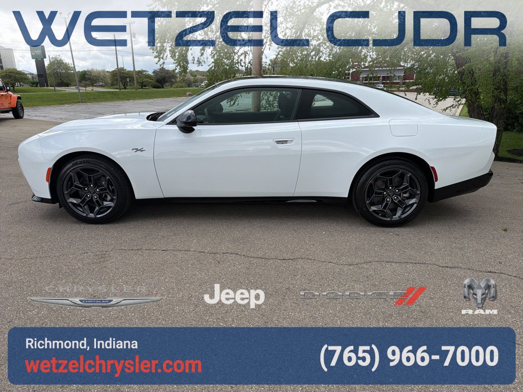 New 2026 Dodge Charger R/T w/ Blacktop Package AWD/4WD image 4