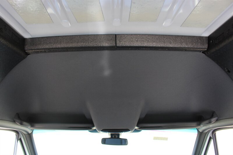 Used 2025 Mercedes-Benz Sprinter 2500 image 15